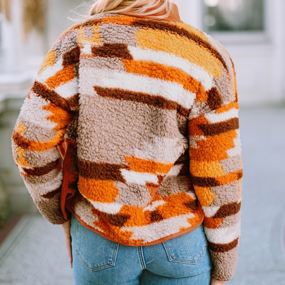 Amber Fuzzy Touch Snap Jacket - Picture 5 of 11